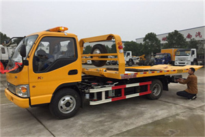 华容区哪里有拖车服务